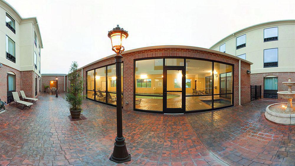 Holiday Inn Express Hotel & Suites Franklin By Ihg Buitenkant foto