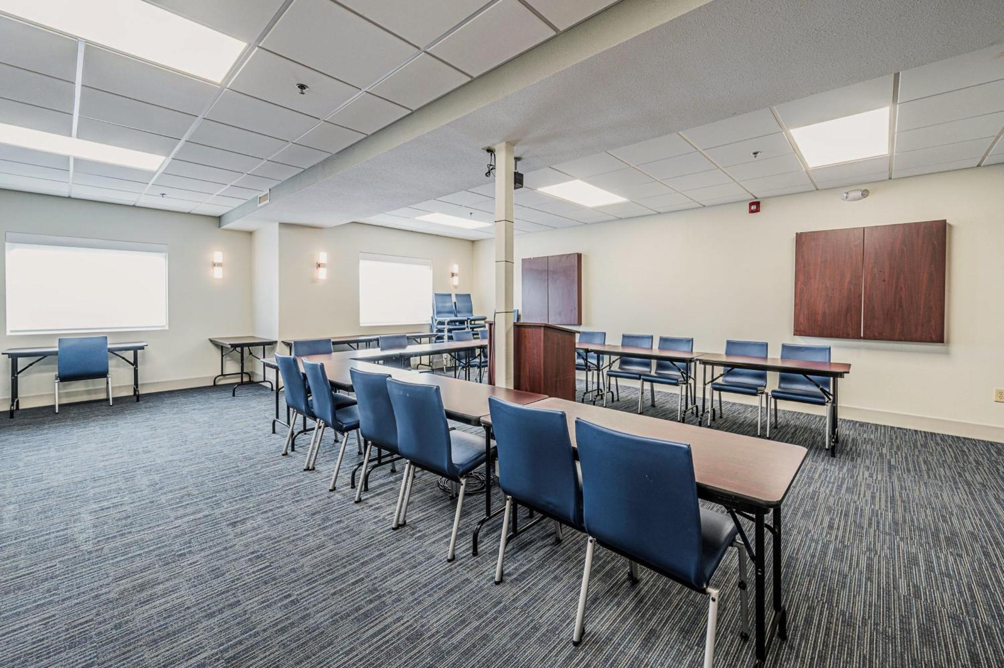 Holiday Inn Express Hotel & Suites Franklin By Ihg Buitenkant foto