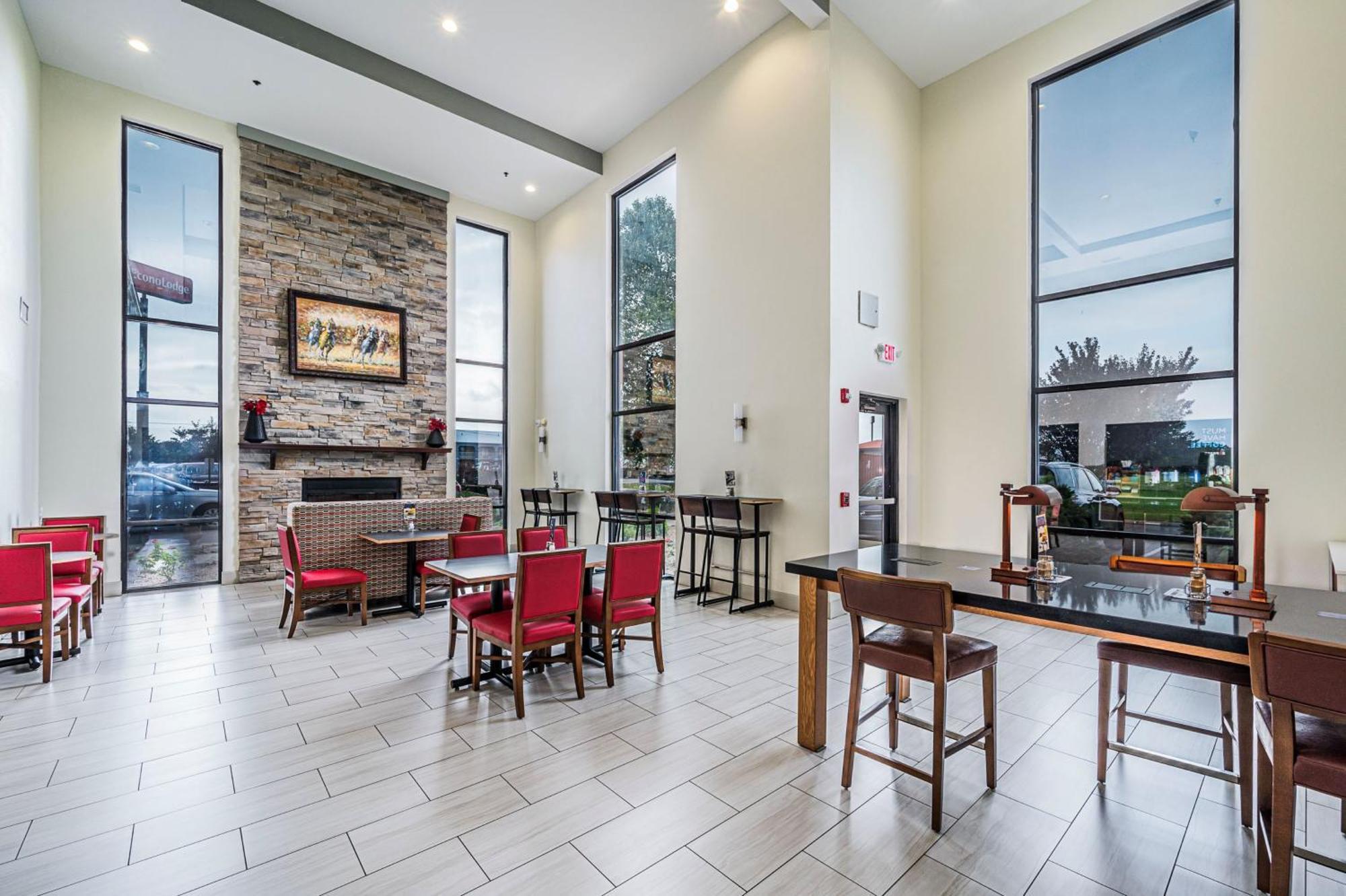 Holiday Inn Express Hotel & Suites Franklin By Ihg Buitenkant foto
