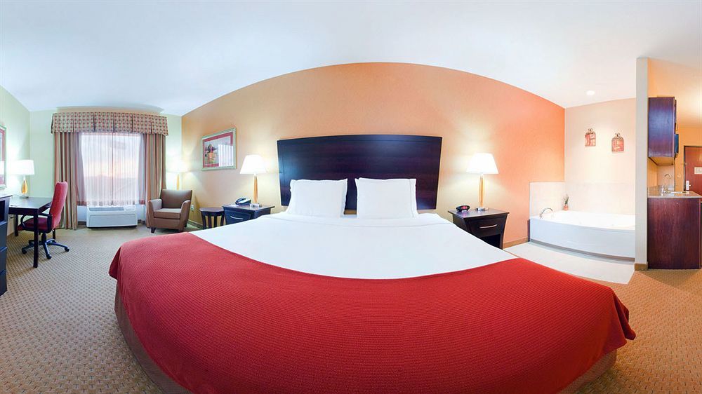 Holiday Inn Express Hotel & Suites Franklin By Ihg Buitenkant foto